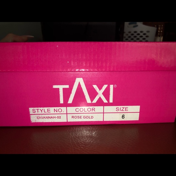 Shoes - Picture 2 of 5